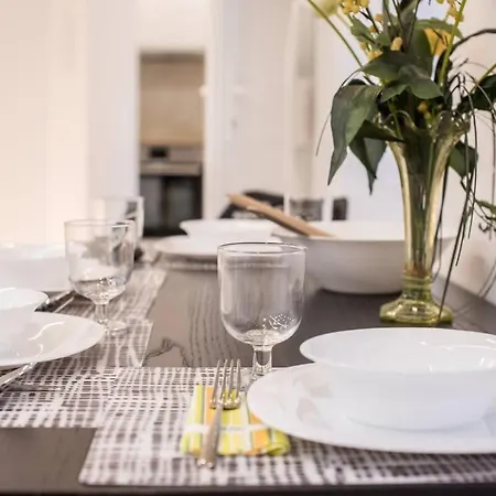 Appartamento Renovated Design Close To The Danube