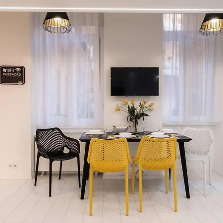 Renovated Design Close To The Danube Budapeste