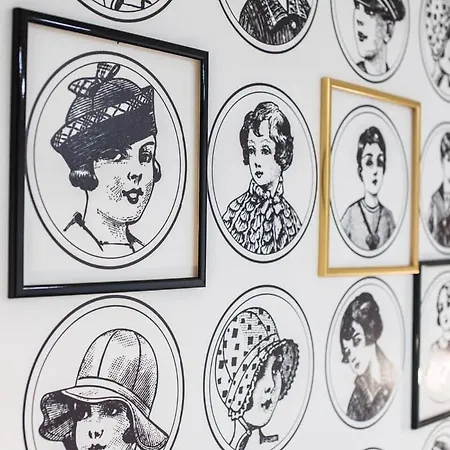 Renovated Design Close To The Danube *