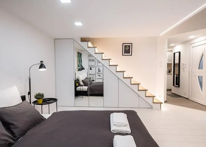 Renovated Design Close To The Danube * Budapest