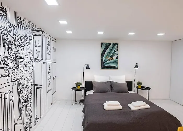 Appartement Renovated Design Close To The Danube